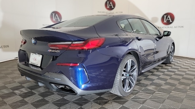 Used 2022 BMW 8 Series M850i with VIN WBAGV8C04NCH65678 for sale in West Allis, WI