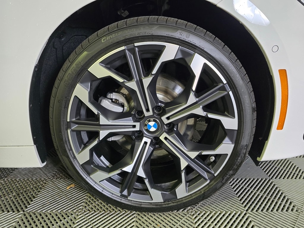 New 2025 BMW 230i xDrive Coupe