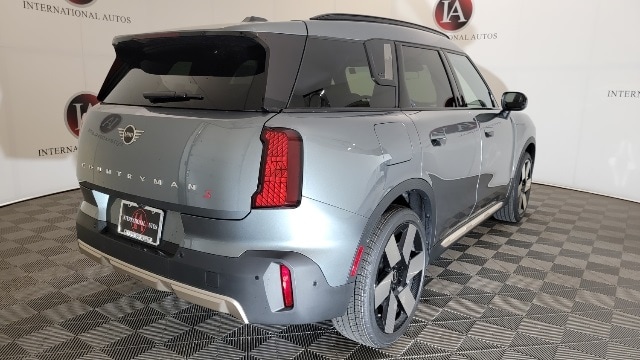 Used 2025 MINI Countryman S with VIN WMZ23GA04S7P28499 for sale in West Allis, WI