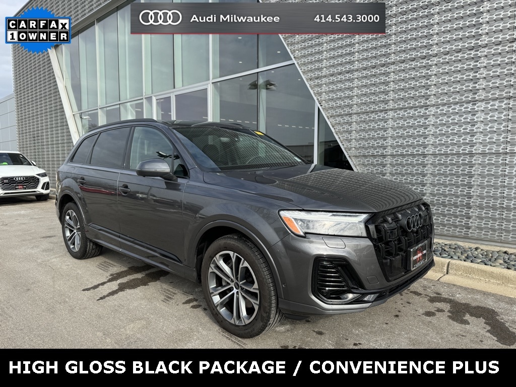 2025 Audi Q7 Premium