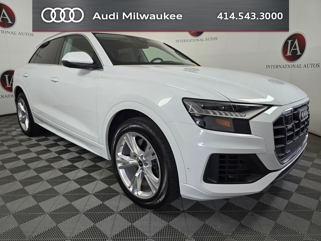 2023 Audi Q8 55 Premium Tiptronic quattro's photo