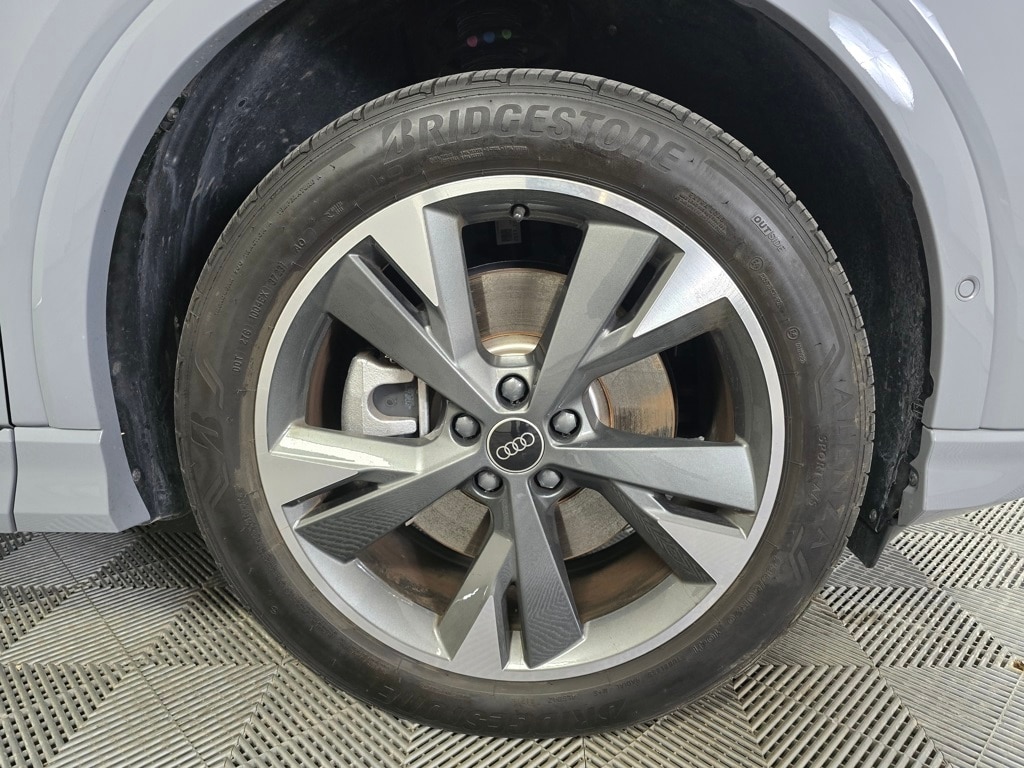 Certified 2024 Audi Q4 e-tron Prestige with VIN WA1M2BFZ2RP031195 for sale in West Allis, WI