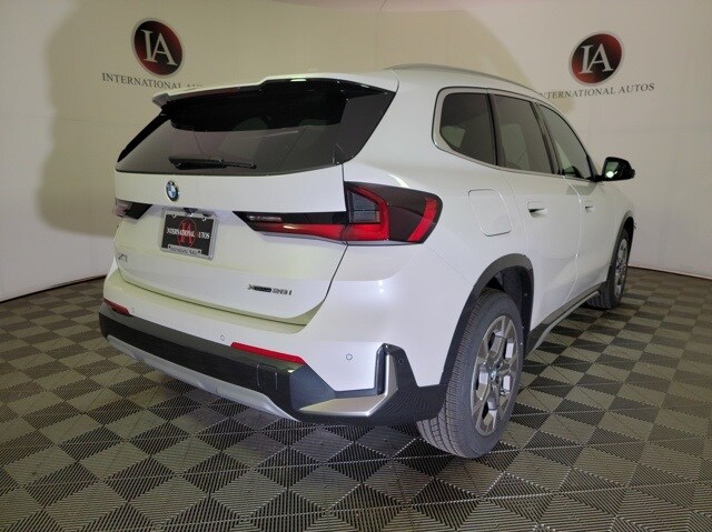 2025 Bmw X1 XDrive28i photo 2