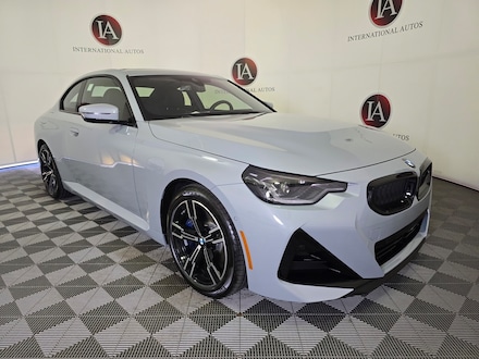 2025 BMW 230i xDrive Coupe
