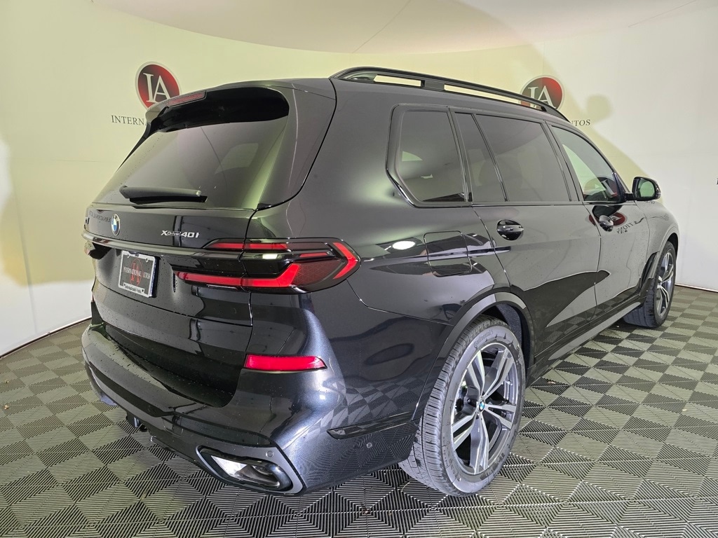 New 2026 BMW X7 xDrive40i SUV