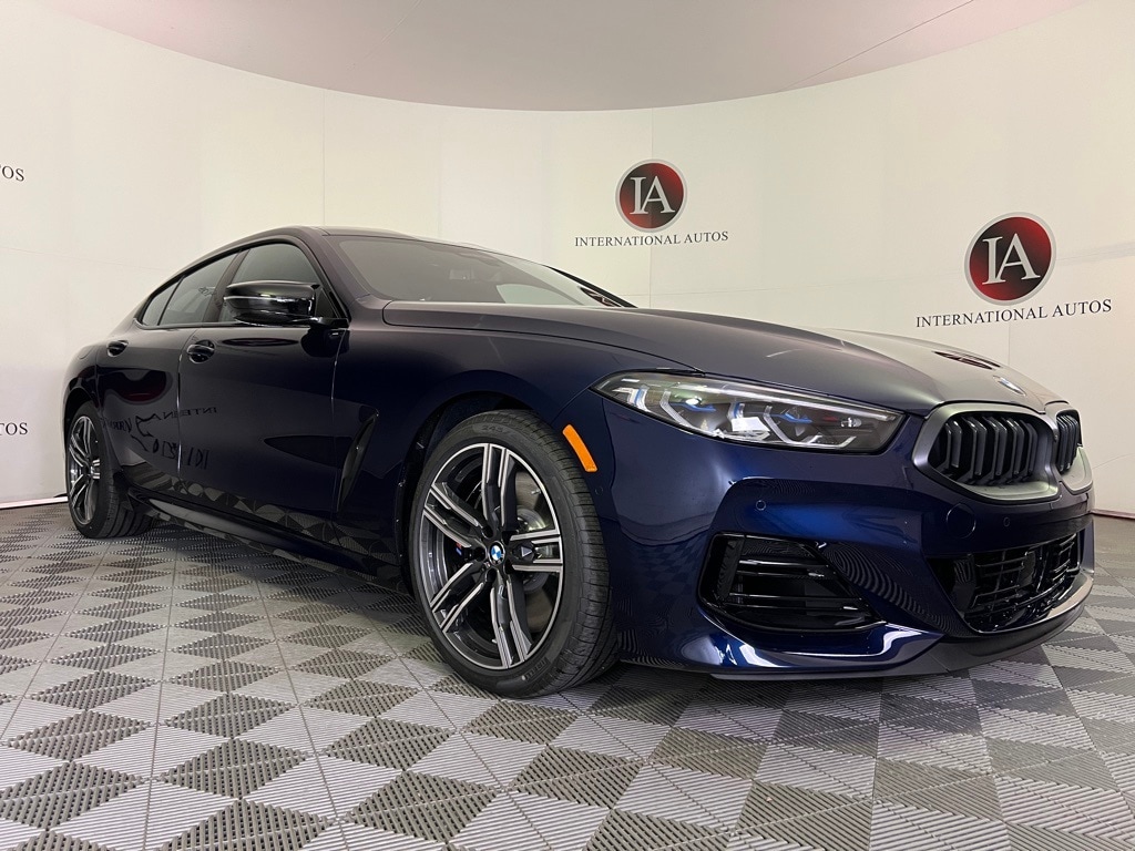 2026 BMW 8 Series M850i's photo