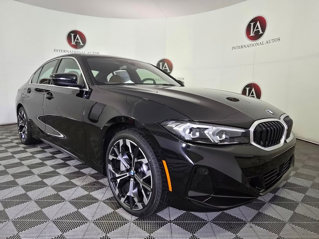 2026 BMW 3 Series 330i's photo