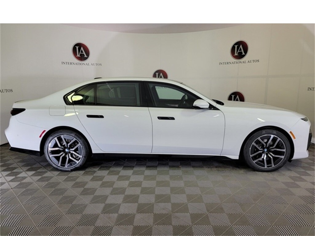 2025 Bmw 740i xDrive photo 3