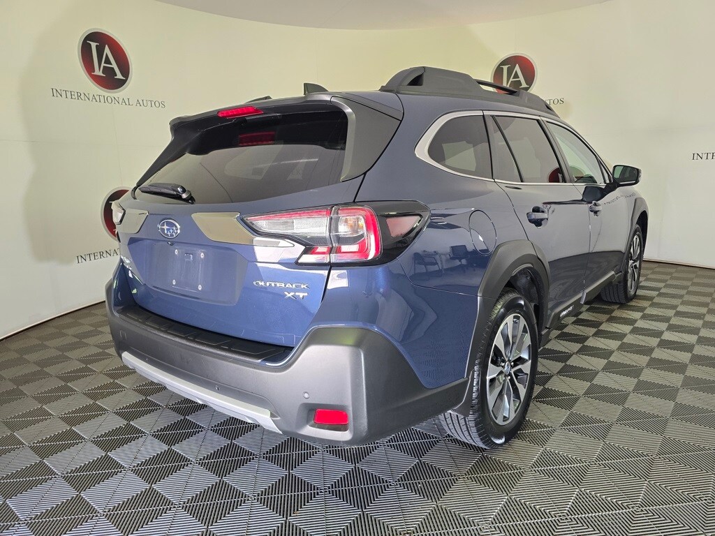 2023 Subaru Outback Limited XT photo 4