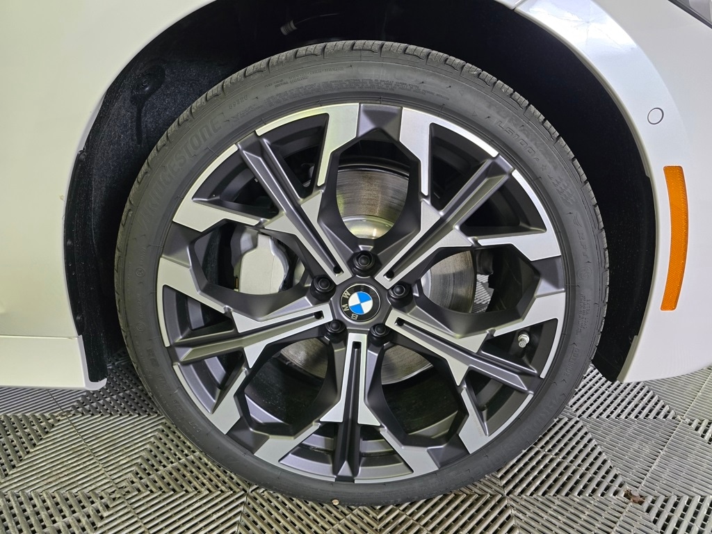 New 2026 BMW 330i xDrive Sedan