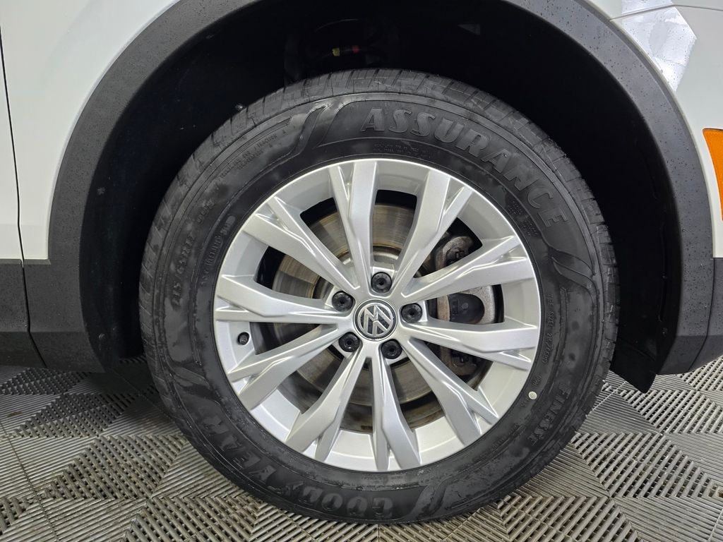 Used 2019 Volkswagen Tiguan 2.0T SE SUV
