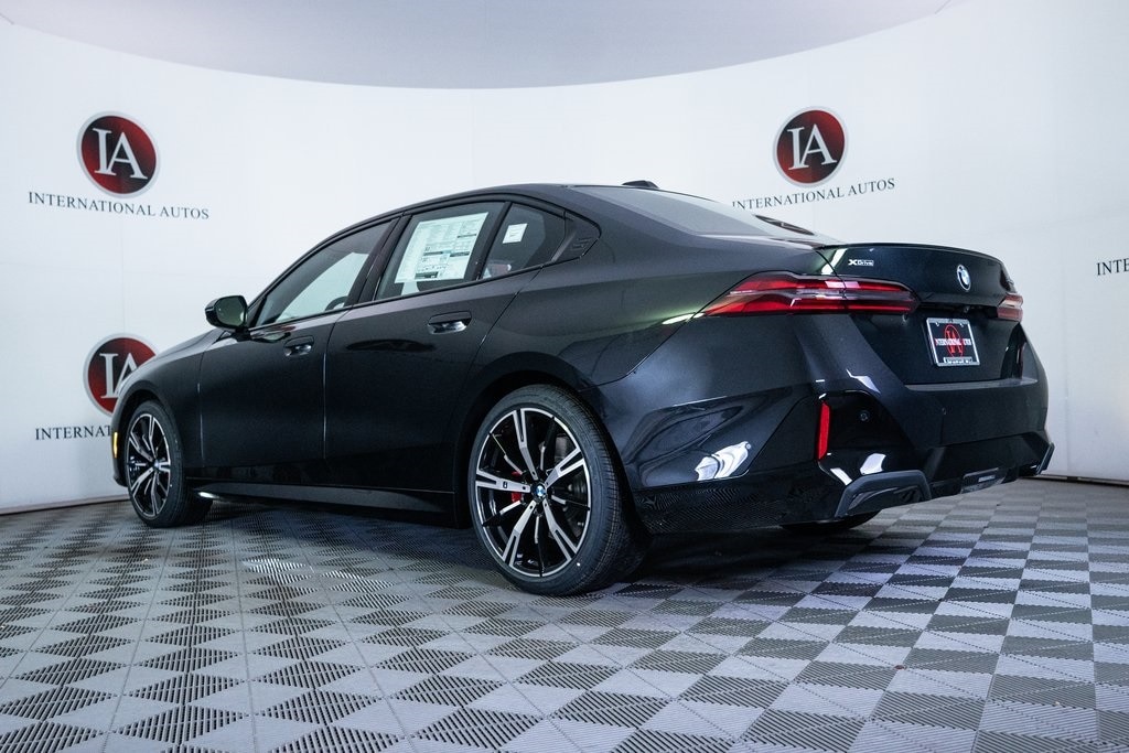 2026 BMW 5 Series 530i