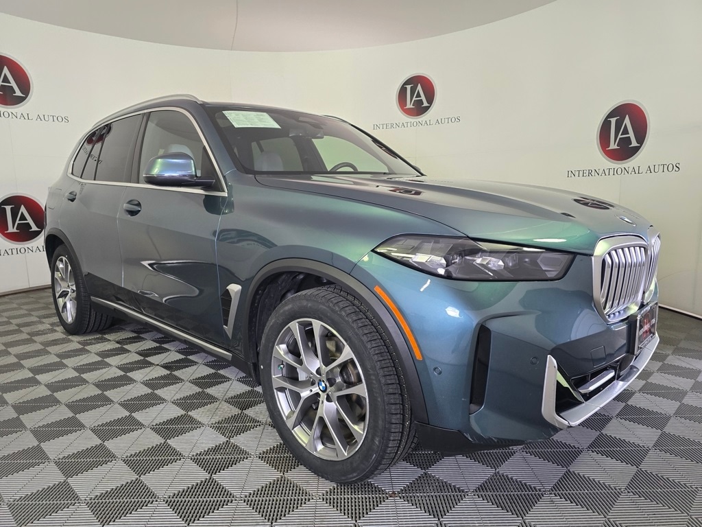 2024 BMW X5 Base's photo
