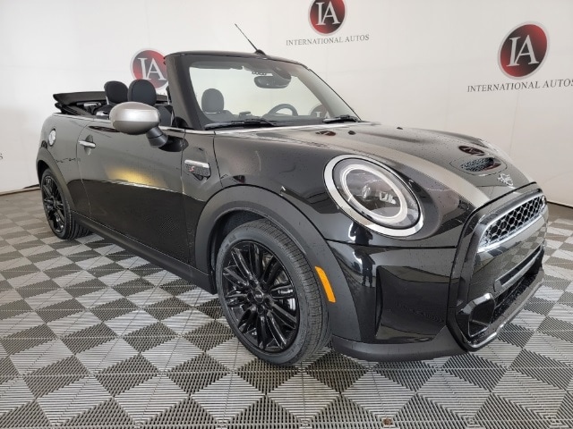 Used 2024 MINI Convertible S with VIN WMW43DL09R3S15333 for sale in West Allis, WI