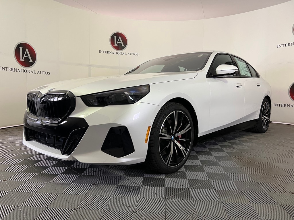 2026 BMW 5 Series 530i