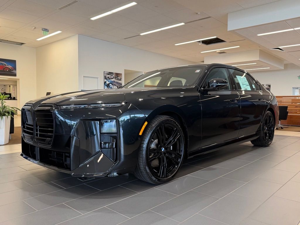 New 2027 BMW 740i xDrive Sedan