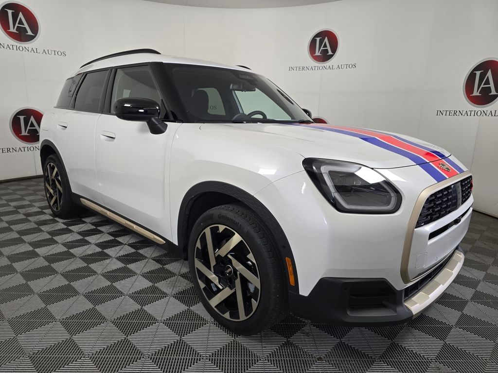 2025 MINI Countryman S ALL4's photo
