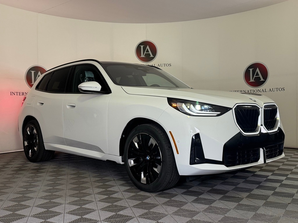 2026 BMW X3 30's photo