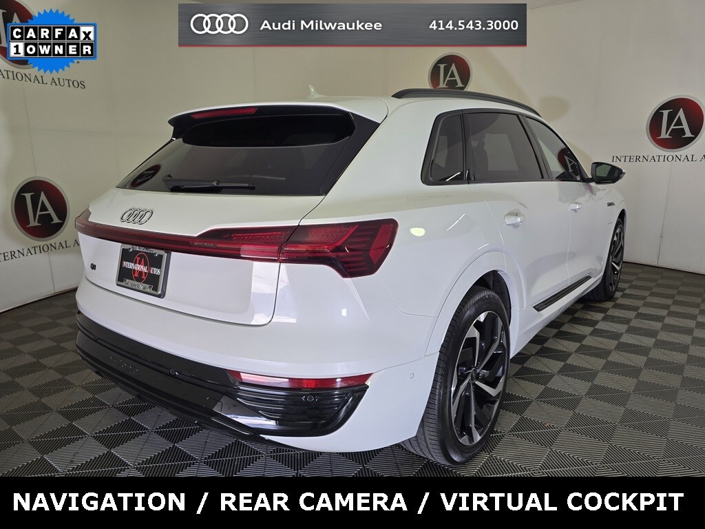 2024 Audi Q8 E-tron Premium Plus photo 4