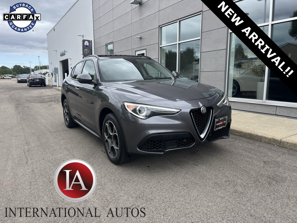 2018 Alfa Romeo Stelvio Base