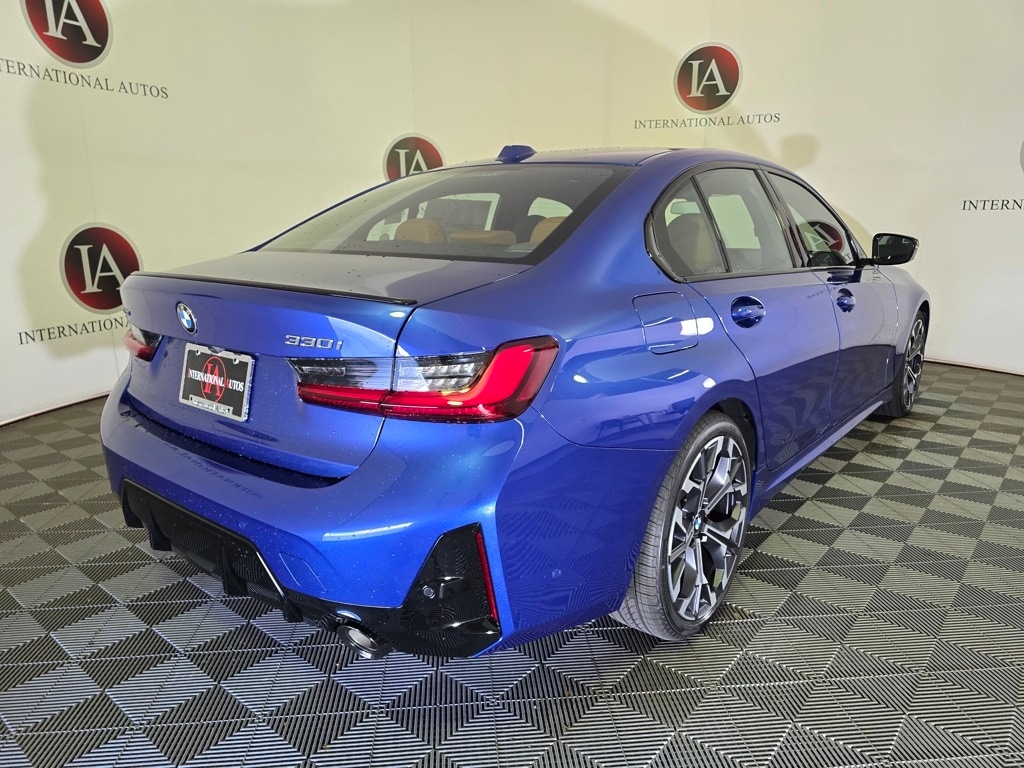 New 2025 BMW 330i xDrive Sedan