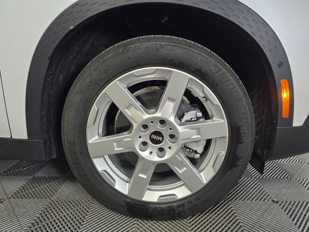 Used 2025 MINI Countryman SE with VIN WMZ53GA00S7R58862 for sale in West Allis, WI