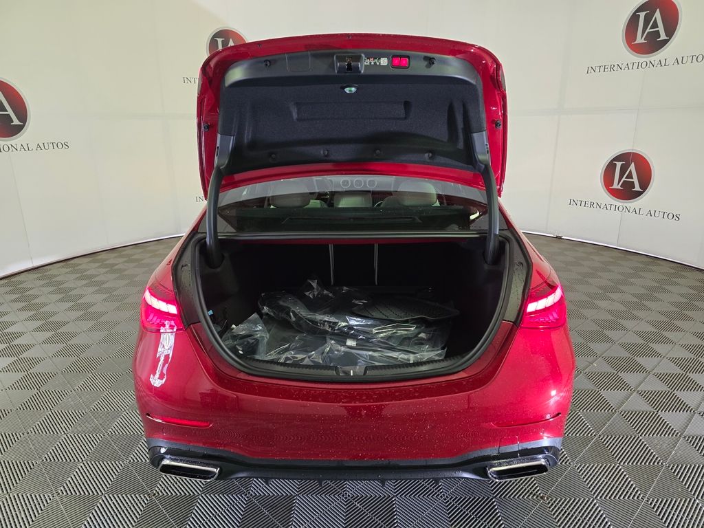 2026 Mercedes-Benz C-Class Sedan C 300 - Photo 8