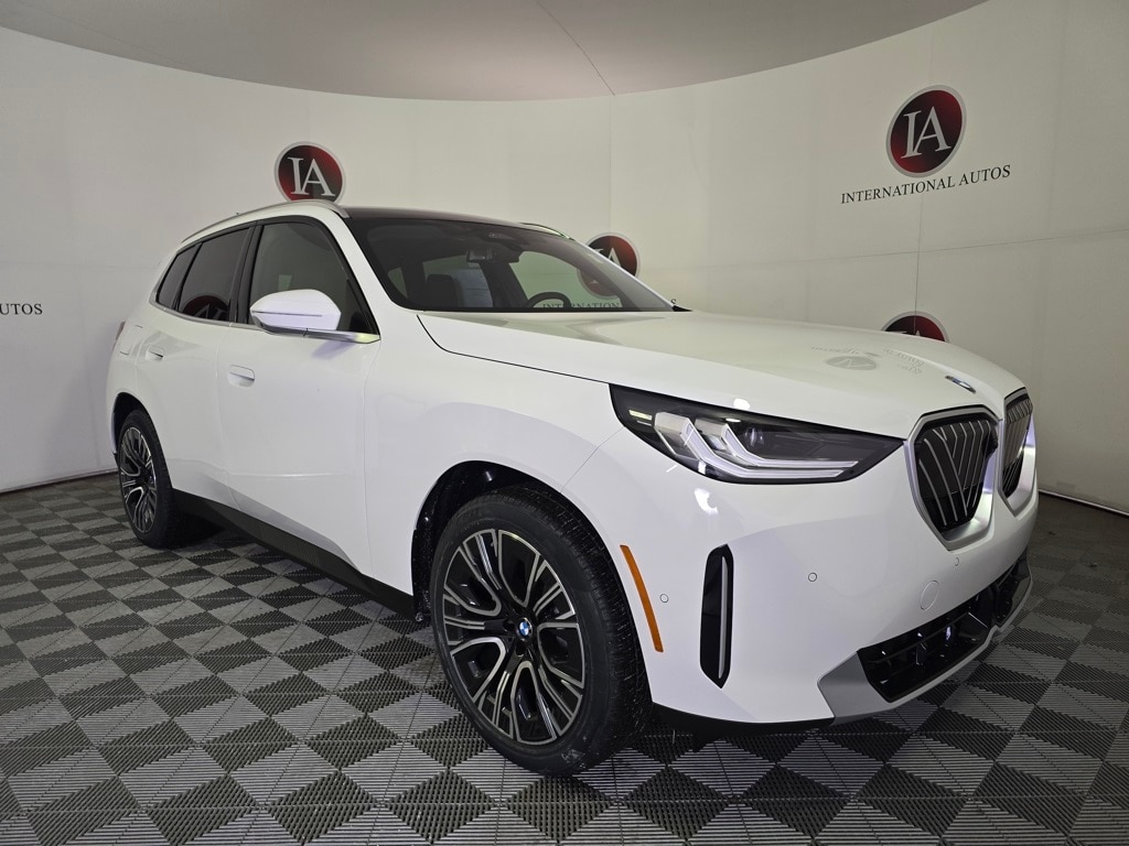 2026 BMW X3 30's photo