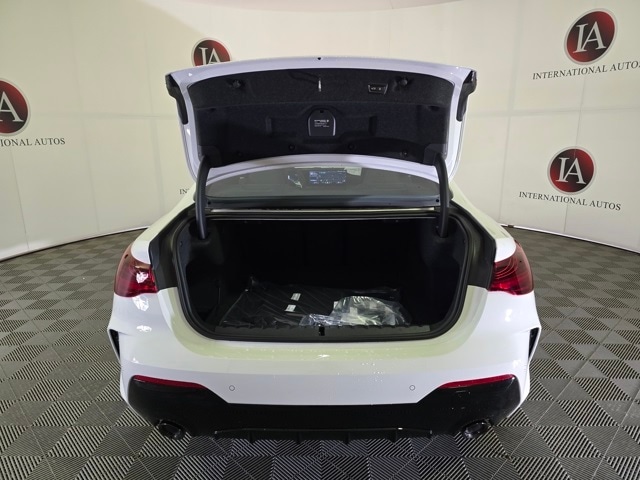 2026 BMW 4 Series 430i - Photo 8