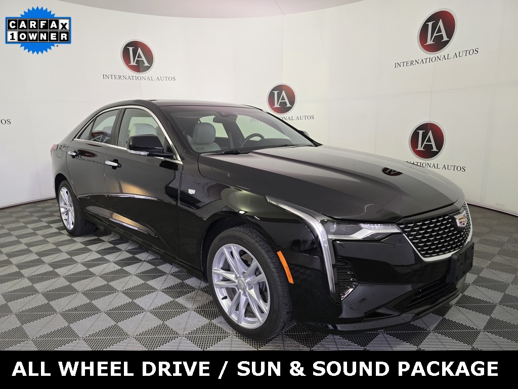 2024 Cadillac CT4 Luxury's photo