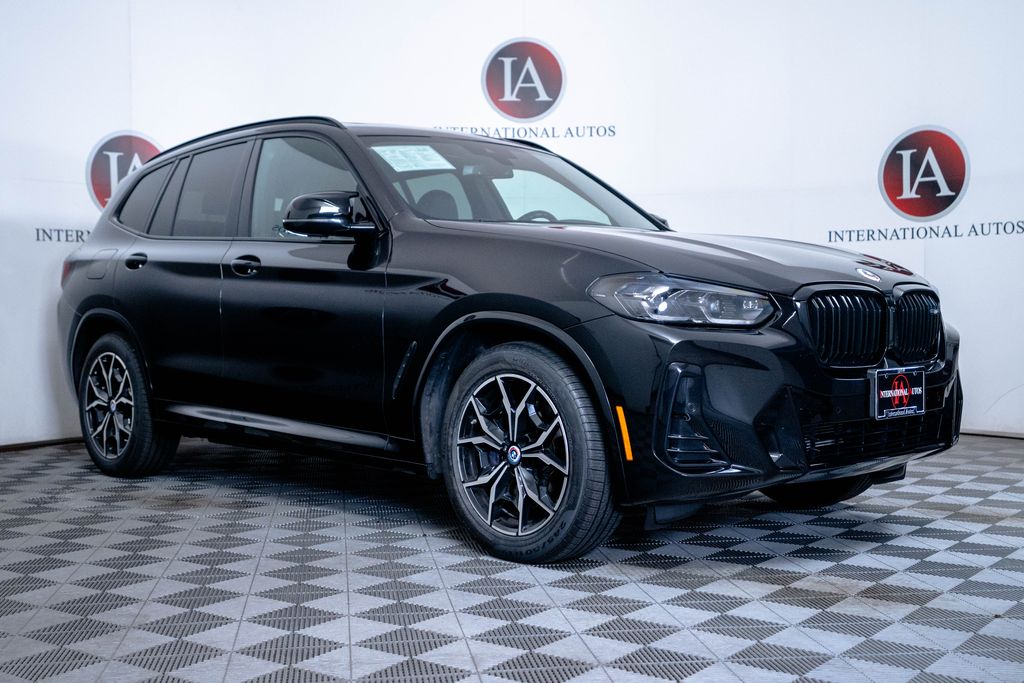 2023 BMW X3 M40i's photo