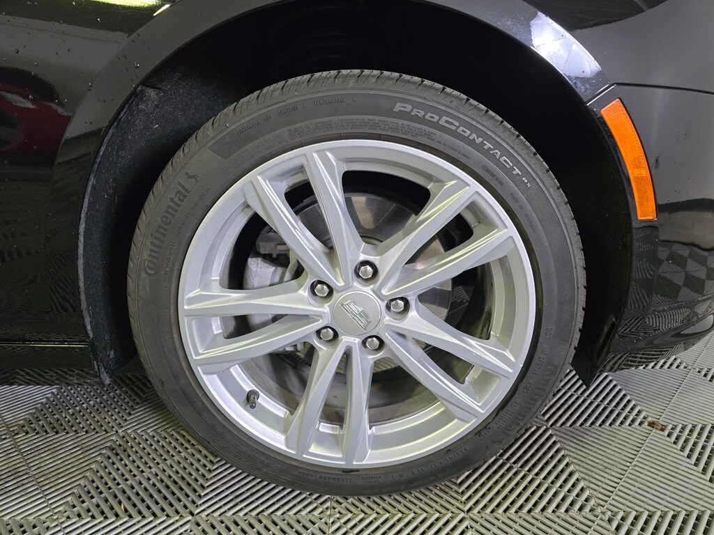 2024 Cadillac CT4 Luxury photo 2