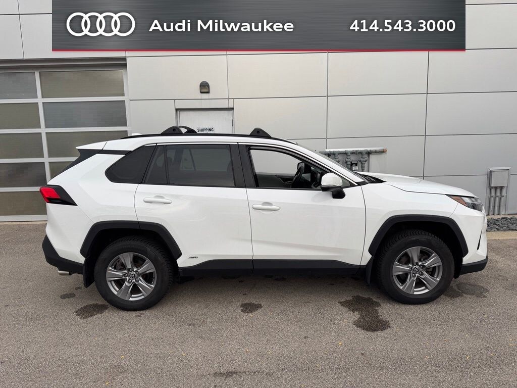 Used 2022 Toyota RAV4 Hybrid XLE SUV
