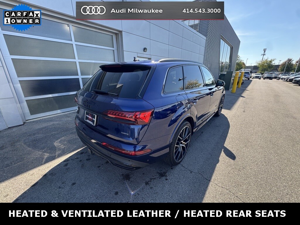 2021 Audi Q7 55 Prestige photo 4
