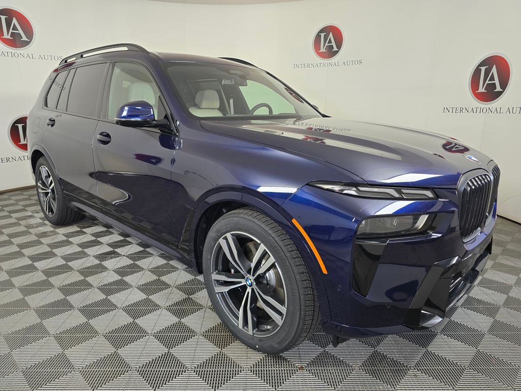 2026 BMW X7 xDrive40i's photo