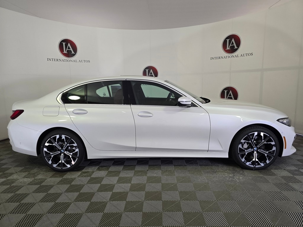 New 2026 BMW 330i xDrive Sedan