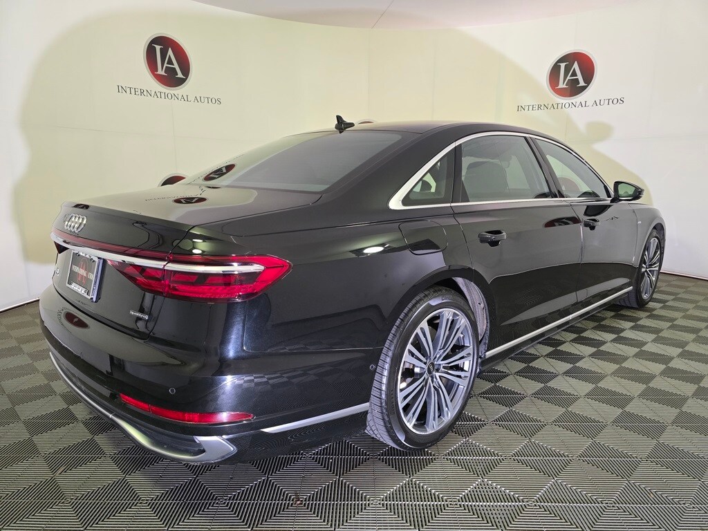 2023 Audi A8 L 55 photo 4