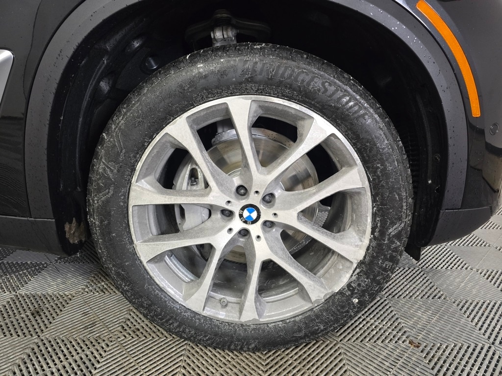 New 2026 BMW X5 xDrive40i SUV