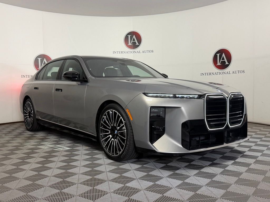 New 2027 BMW 740i xDrive Sedan