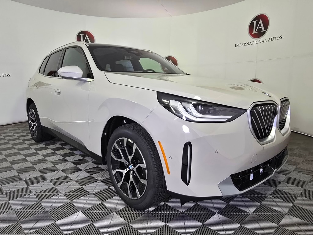 2026 BMW X3 30's photo