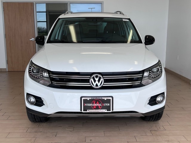 Used 2017 Volkswagen Tiguan Sport with VIN WVGUV7AX6HK036438 for sale in Sheboygan, WI