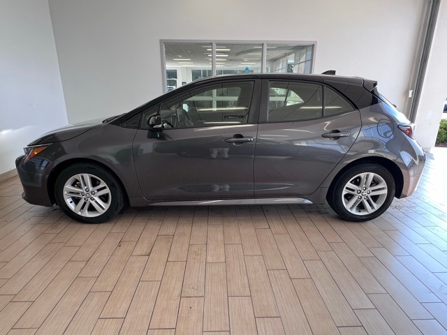 Used 2022 Toyota Corolla Hatchback SE with VIN JTNB4MBE5N3163001 for sale in Sheboygan, WI