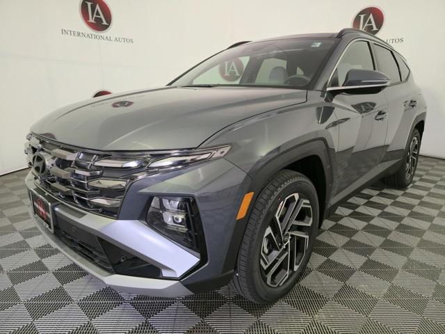 2025 Hyundai Tucson Limited photo 2