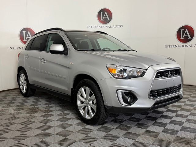 2015 Mitsubishi Outlander Sport 2.0 SE AWC CVT's photo