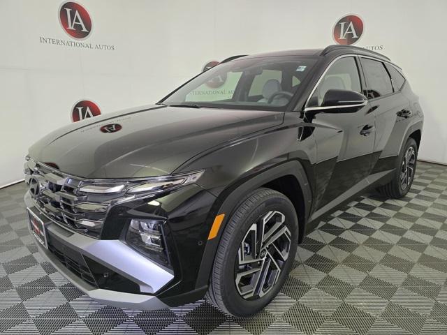 2025 Hyundai Tucson Hybrid Limited photo 2