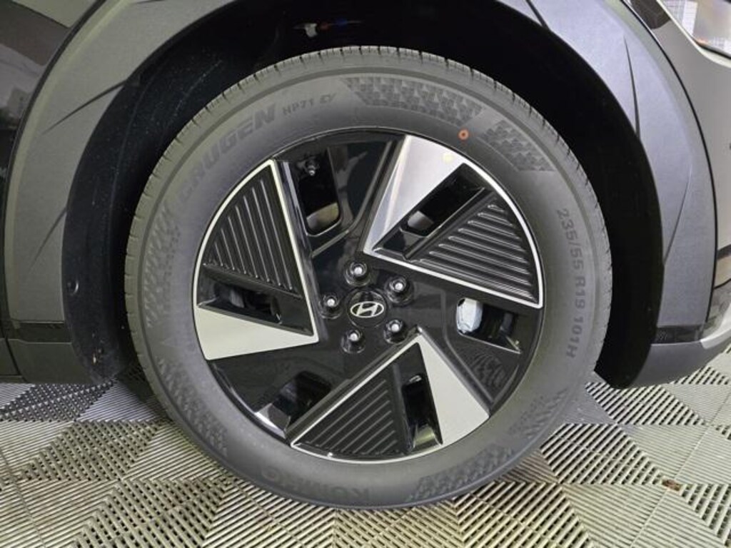 New 2025 Hyundai IONIQ 5 SEL SUV