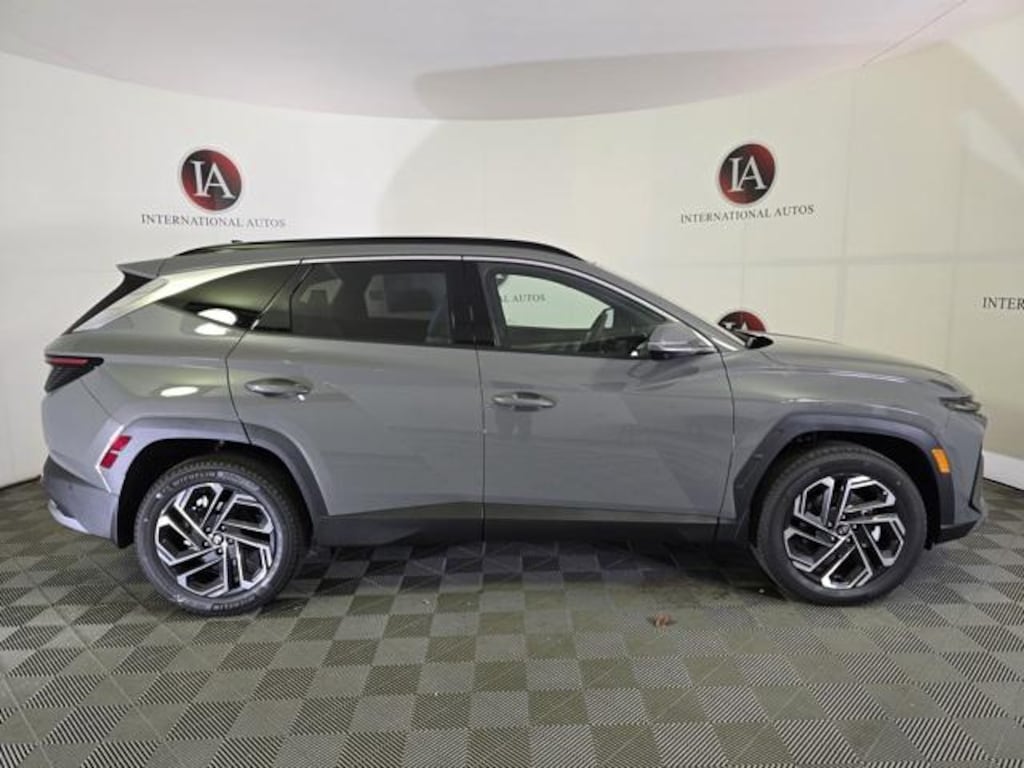 New 2026 Hyundai Tucson Limited AWD SUV