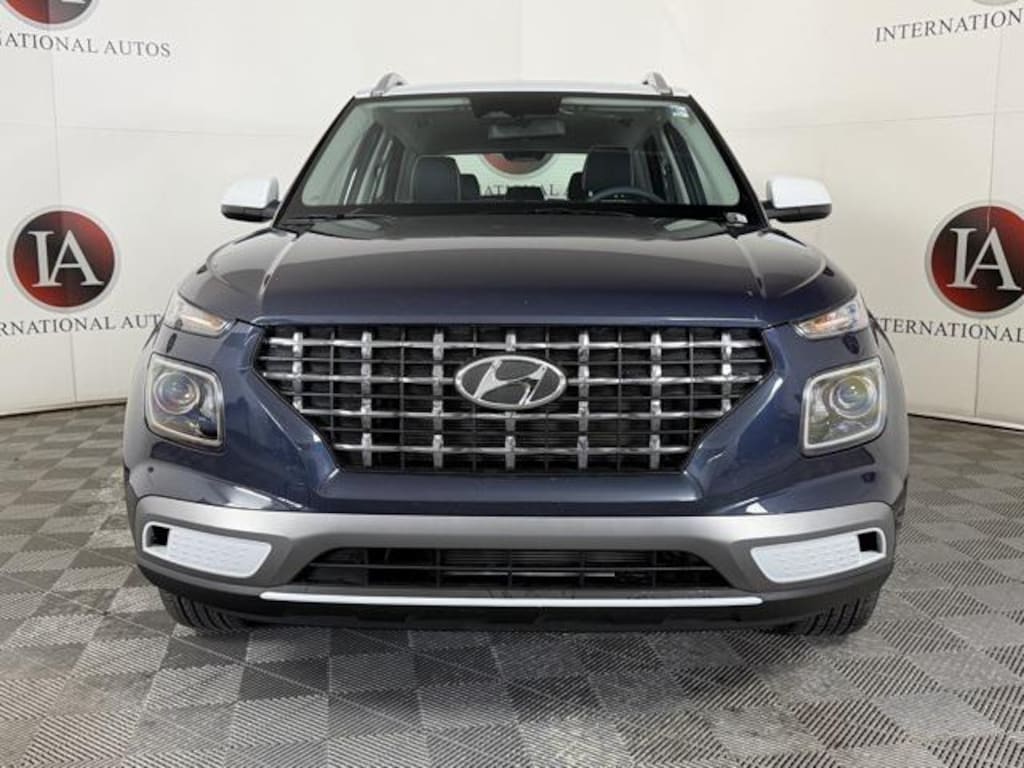 New 2026 Hyundai Venue SEL w/Two-Tone Roof SUV