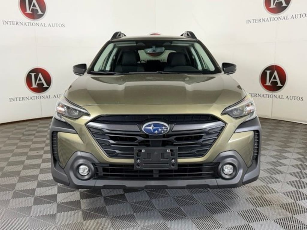Used 2024 Subaru Outback Premium SUV
