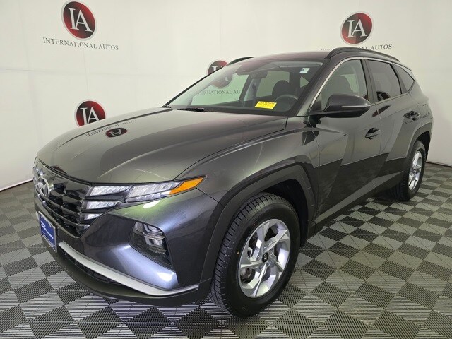 2022 Hyundai Tucson SEL photo 2